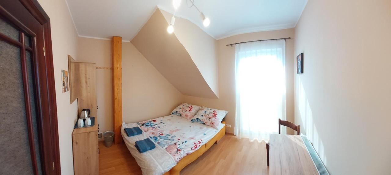 Dionizy Hotel Kosakowo Ngoại thất bức ảnh